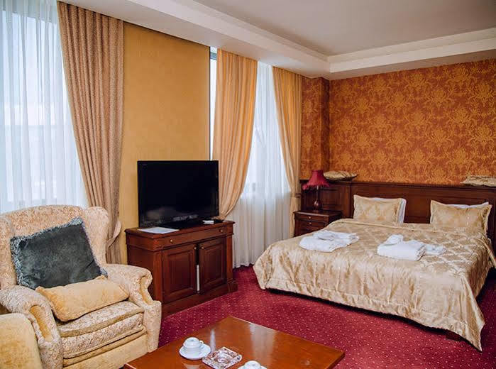 Caspian Ulduz Hotel Bakú Exterior foto